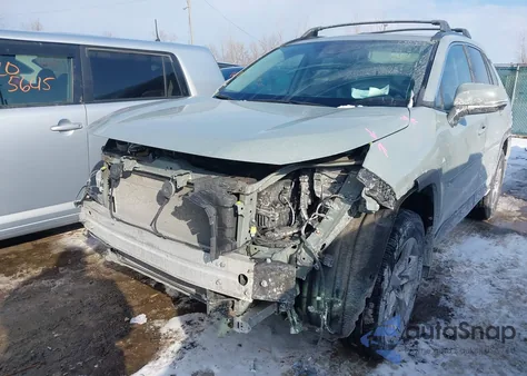 2023 Toyota Rav4 Xle z USA, uszkodzony, nr VIN 2T3P1RFV7PW392726